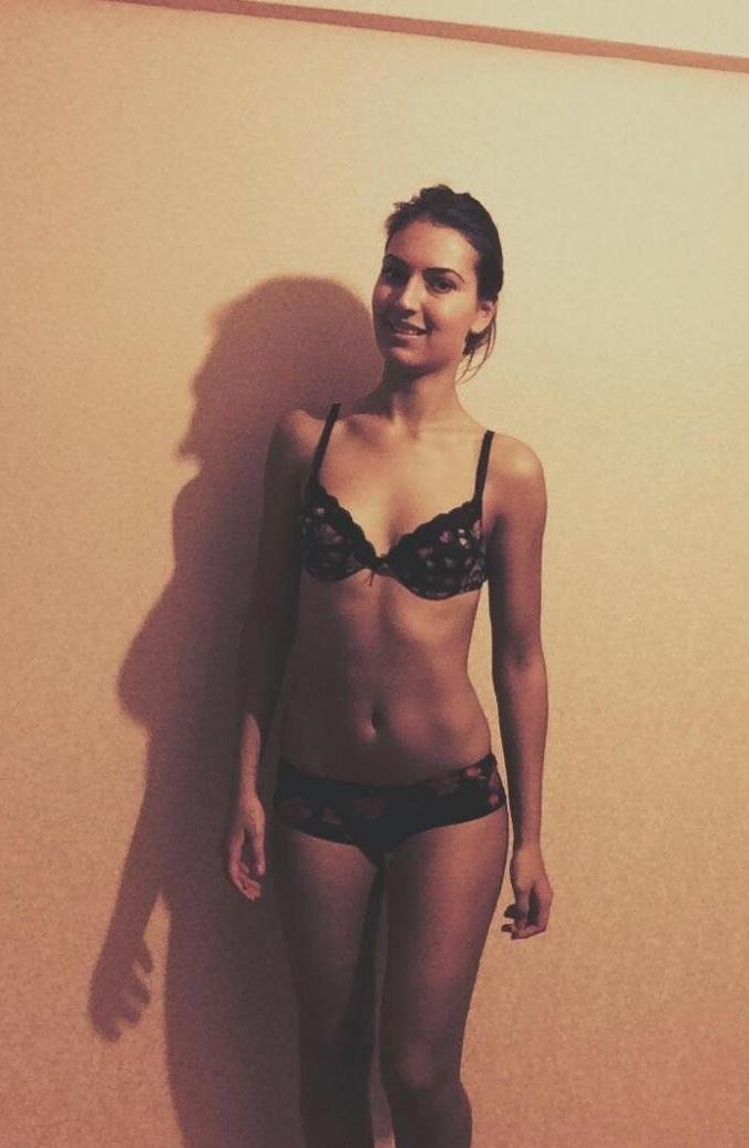 Девушка, ищу мужчину для встреч без обязательств Девушка, ищу мужчину для встреч без обязательств