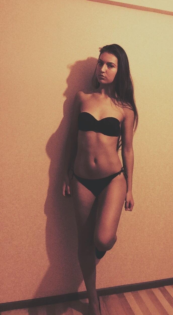 Девушка, ищу мужчину для встреч без обязательств Девушка, ищу мужчину для встреч без обязательств