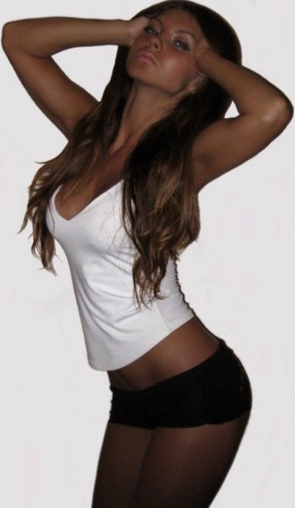 Девушка, отдам собственное тело в хорошие мужские руки Девушка, отдам собственное тело в хорошие мужские руки