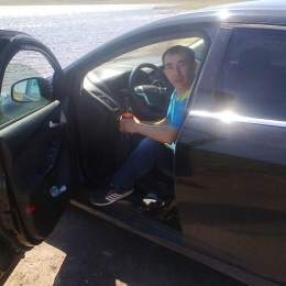 Я симпатичный русский парень, среднего роста. Ищу женской ласки от девушки из Я симпатичный русский парень, среднего роста. Ищу женской ласки от девушки из